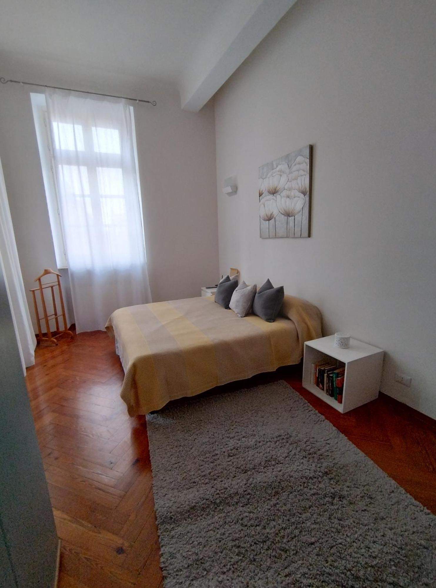 Spazio Q16 Quadrilatero Torino Стая снимка